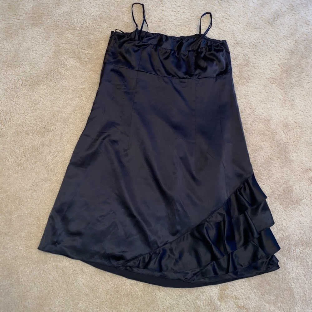 🖤The Limited Event Satin Ruffled Dress🖤 - Picture 10 of 12